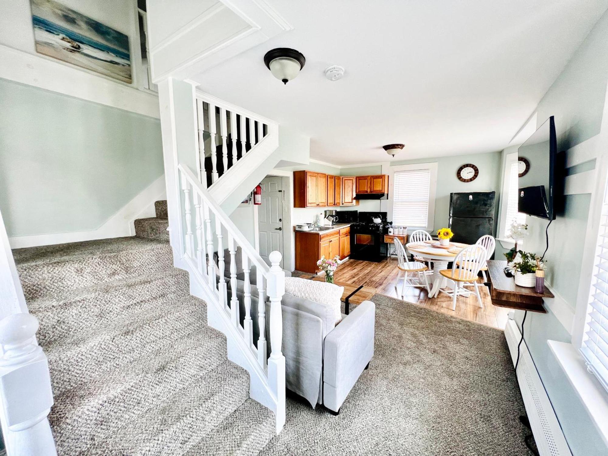 Entire Lovely 3 Bedroom, 2 Bathroom Apartment! 1 Block To The Beach And Boardwalk! Wildwood Dış mekan fotoğraf
